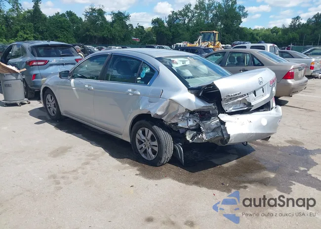 1HGCP2F41BA005303: 42210310