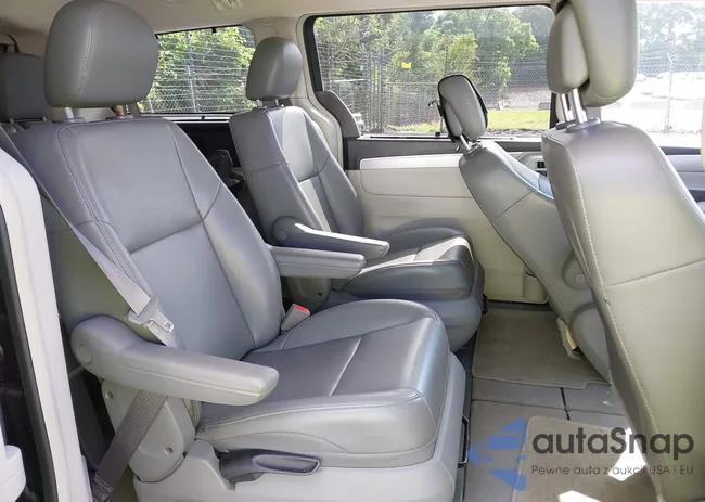 2C4RVABG3CR293458: 42210411