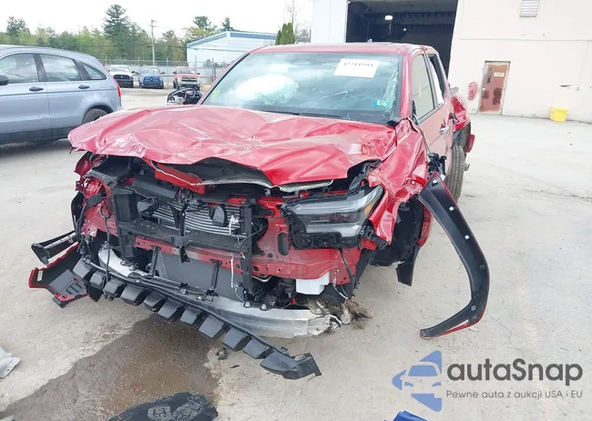 3TYLB5JN9ST069238: 42211504