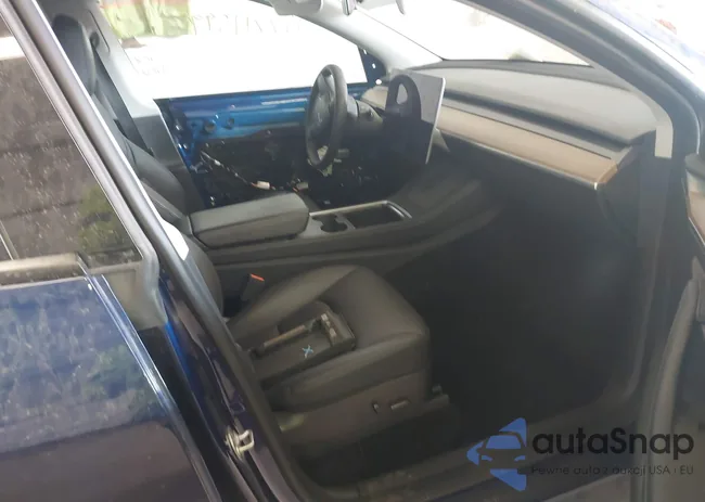 7SAYGDEF6PF711526: 42211599