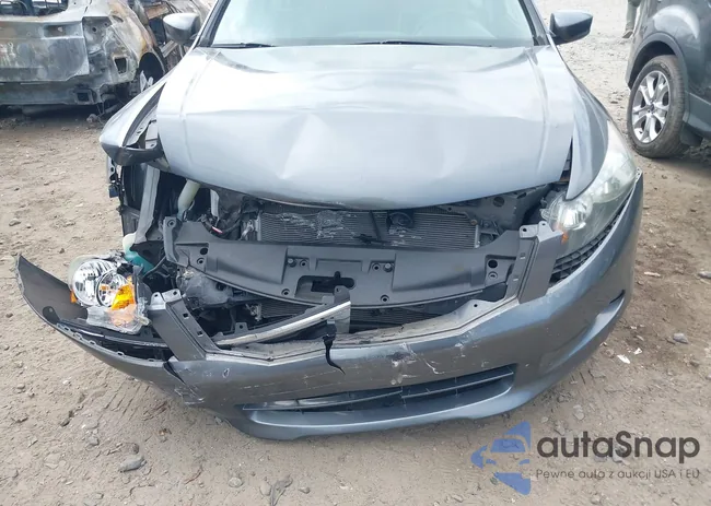 1HGCP36828A020720: 42211634