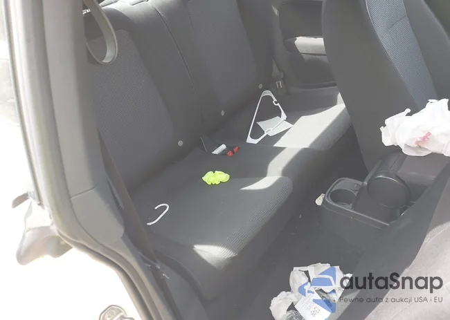 3VWF17AT0EM657777: 42211645