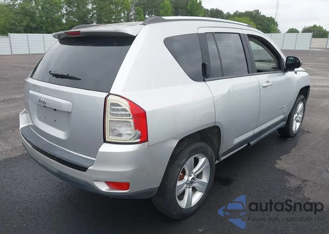 1C4NJCBA5CD622424: 42211700