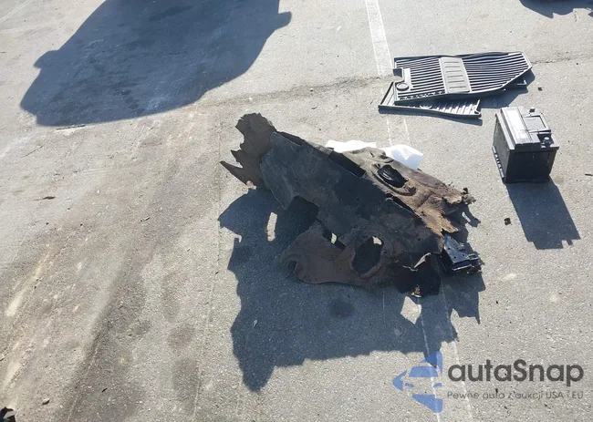 KNDPM3AC9L7835944: 42211706