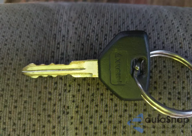 1B7GL22XXYS572706: 42211764