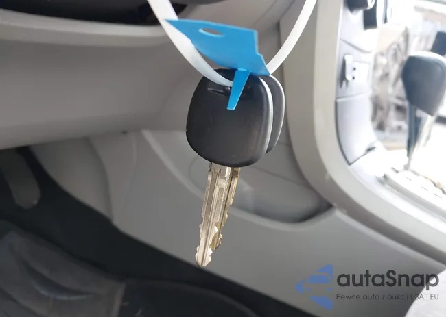 2T1BU4EE2AC526789: 42211810