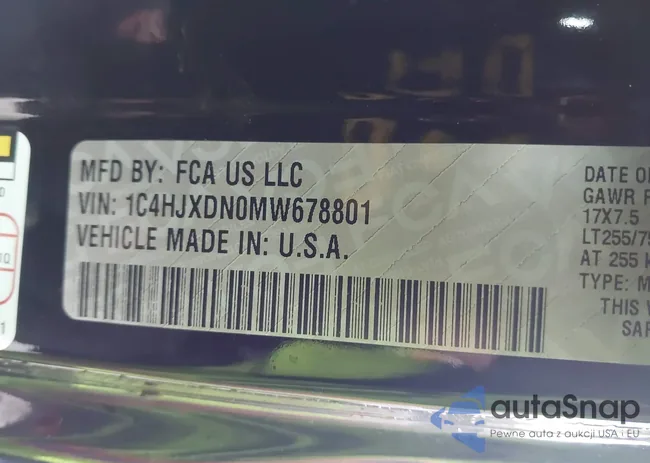 1C4HJXDN0MW678801: 42211815