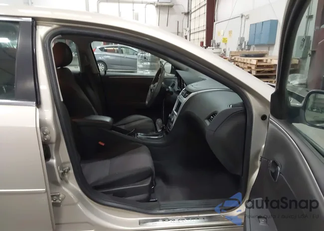 1G1ZC5EB8AF289092: 42211839