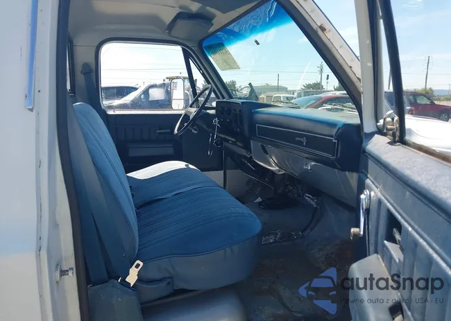 2GCGC24M2D1114347: 42211906