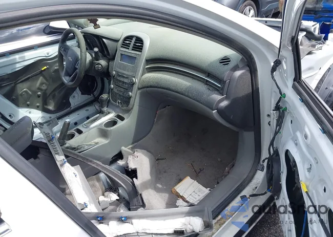 1G11B5SL7FF306565: 42211972