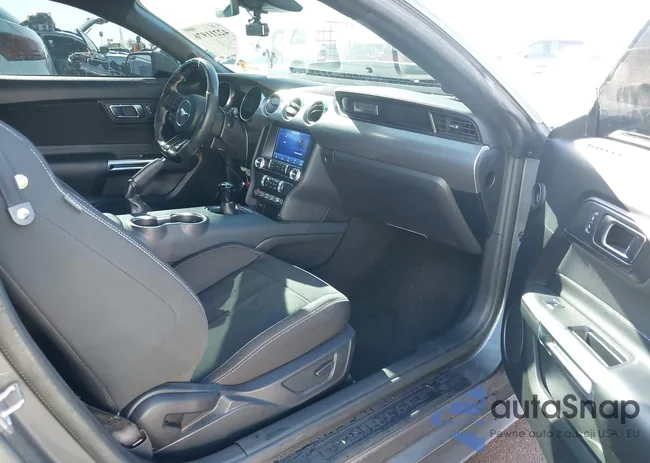 1FA6P8CF0M5148961: 42211976