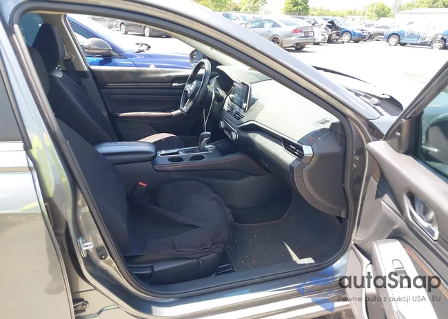 1N4BL4CV8KC184092: 42211154