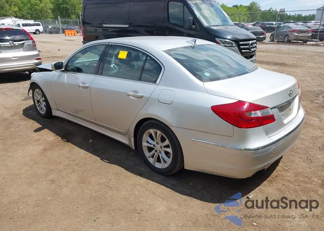 KMHGC4DD5CU181941: 42211226