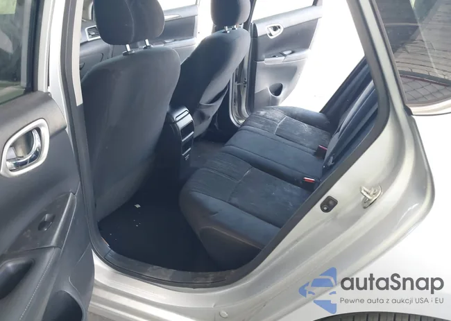 3N1AB7AP1HY367030: 42211345