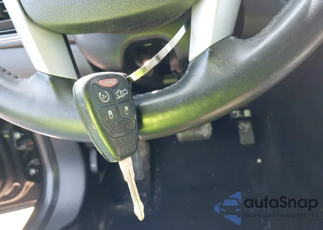 1C3CCBCG1DN542682: 42211407