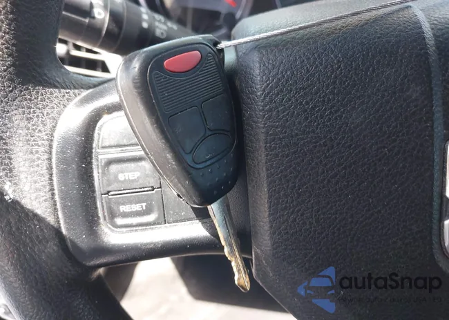 1C3CDZAG2DN750708: 42212437