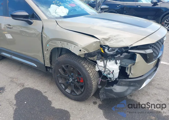 7MMVABXYXPN130990: 42212027