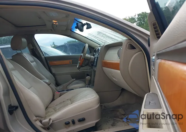 3LNHM26116R635526: 42212283