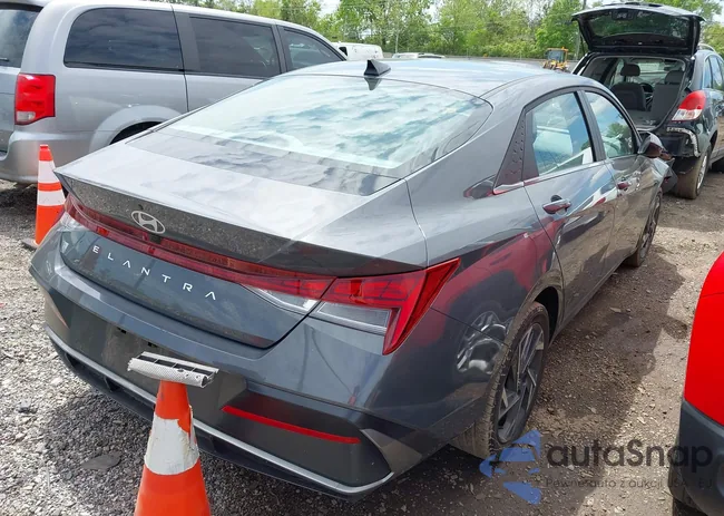 KMHLS4DG9SU900313: 42213490