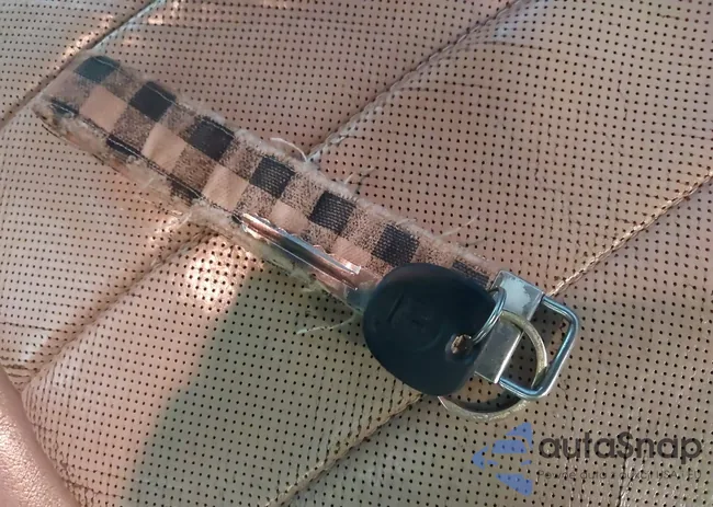 1GNKVLED9CJ257073: 42213499