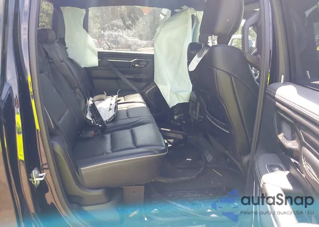 1C6SRFHT5NN311005: 42213627