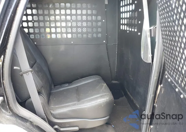 1GNLC2E00DR337995: 42213635