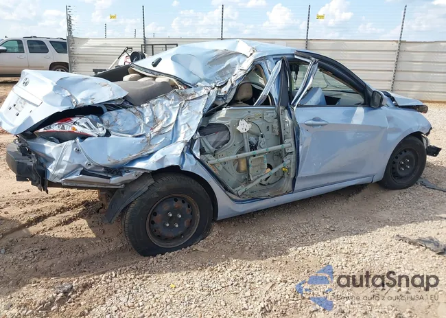 KMHCT4AE4EU649558: 42213697