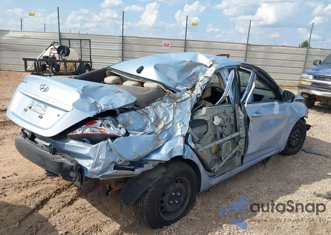 KMHCT4AE4EU649558: 42213697