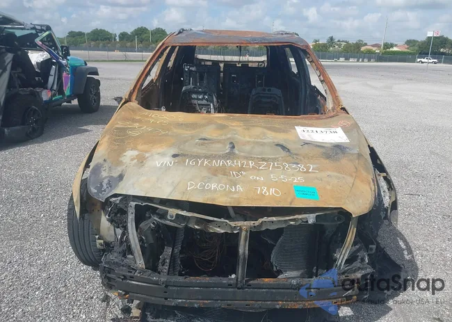 1GYKNAR42RZ758382: 42213738