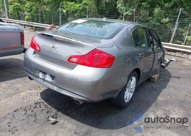 JN1CV6AR9CM670130: 42213851