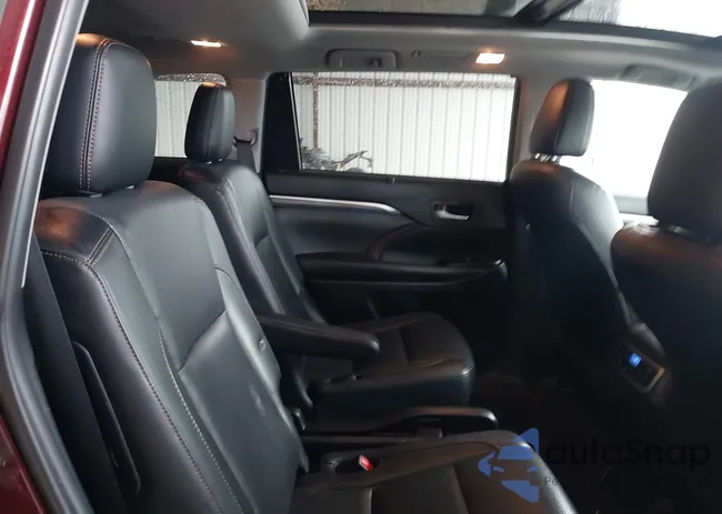 5TDDZRFH2KS925095: 42213913