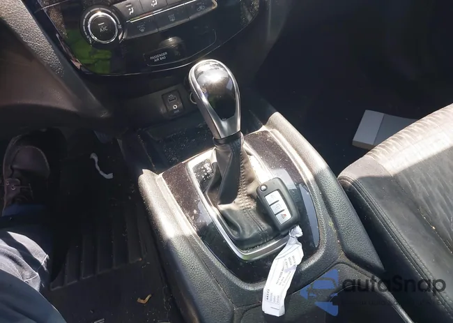 JN8AT2MT3HW134820: 42213067