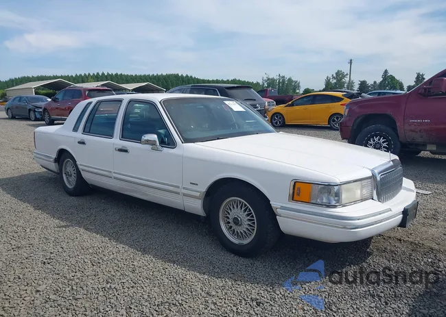 1LNLM82WXRY684891: 42213077