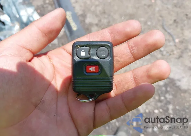 1FMYU93155KA00227: 42213254