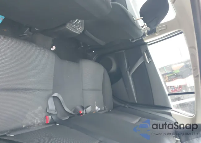 JM1BL1TF8D1723813: 42213337