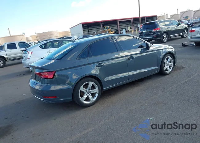 WAUAUGFF7H1052239: 42214417