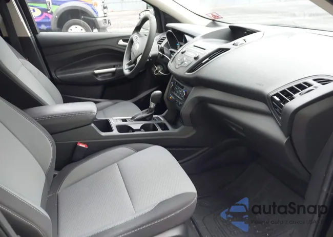 1FMCU9GD8HUD02814: 42214817