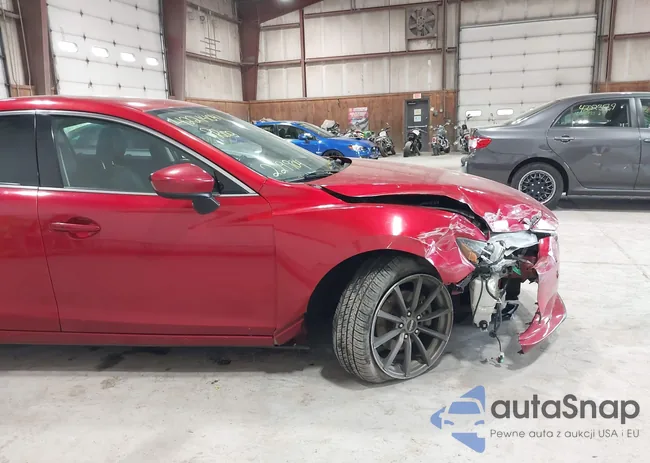 JM1GJ1W53E1110188: 42214041