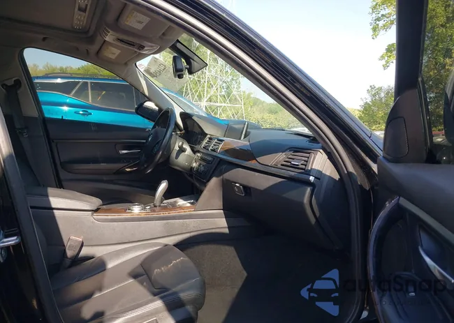 WBA3C3G55FNT52782: 42214254