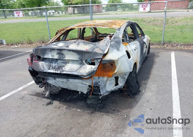 1G1ZD5ST1JF187482: 42215615