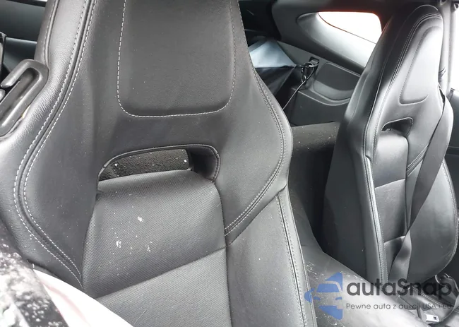 1G1YB2D76K5112204: 42215657