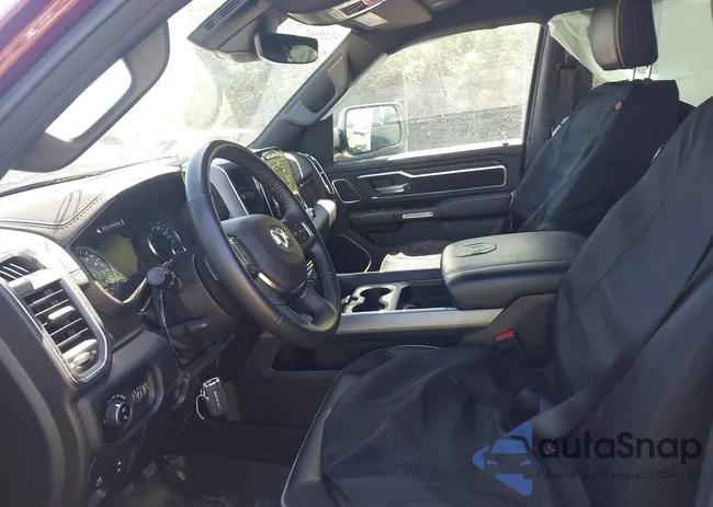 1C6SRFJT7RN165612: 42215665