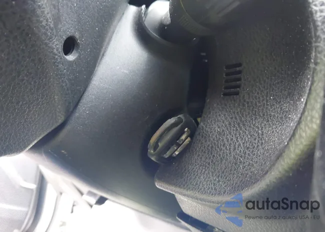 5YFBURHE9JP819517: 42215686