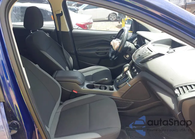 1FMCU0F7XGUB67258: 42215700