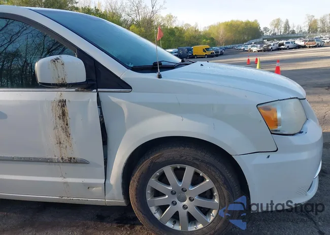 2C4RC1BG6DR540964: 42215779