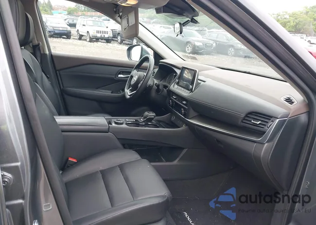 5N1BT3BBXPC881746: 42215984