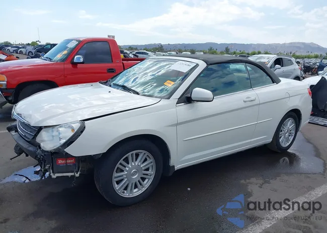 1C3LC55R48N261997: 42215086