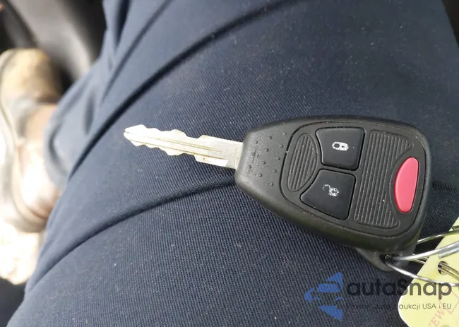 1C4NJCBA6GD651856: 42215160