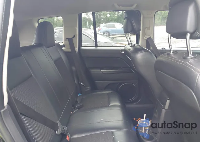 1C4NJCBA6GD651856: 42215160