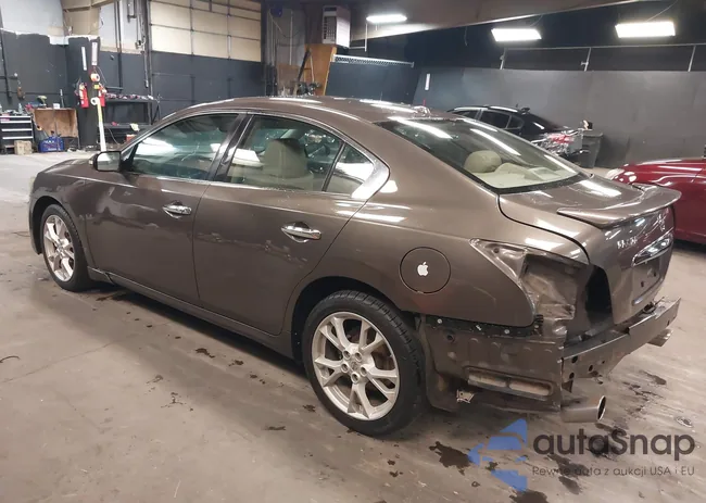 1N4AA5AP2EC472688: 42215250